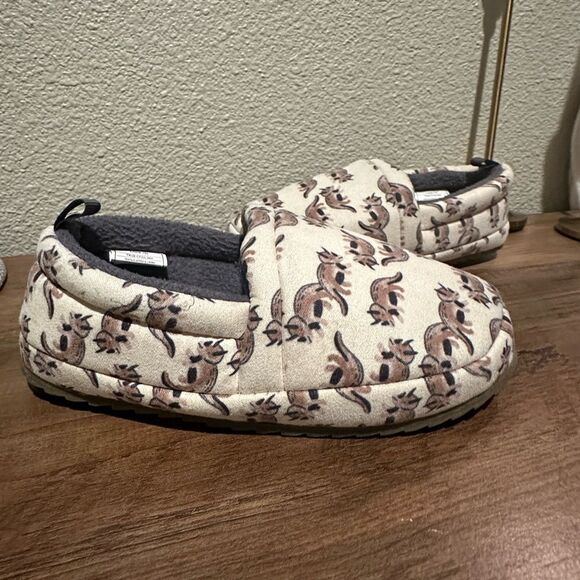 Carter's Boys Dinosaur Theme Slippers Size 9/10 - Picture 2 of 10